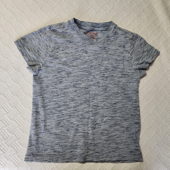 Boys t shirt bundle size 4/5 - Picture 2 of 15